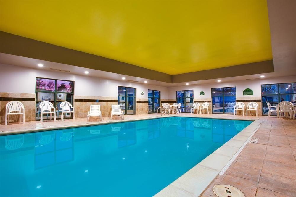 Fairfield Inn & Suites By Marriott Virginia Beach/Norfolk Airport Exterior photo