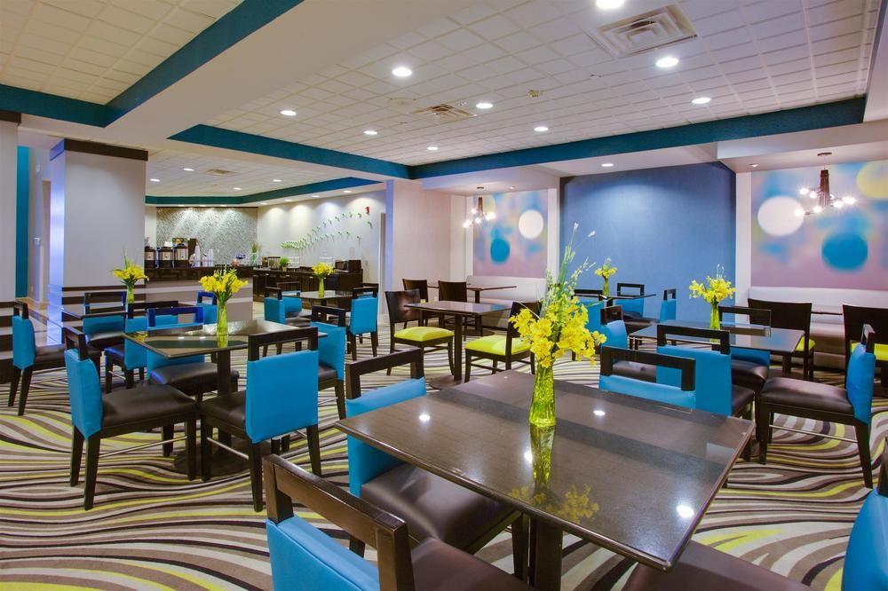 Fairfield Inn & Suites By Marriott Virginia Beach/Norfolk Airport Exterior photo