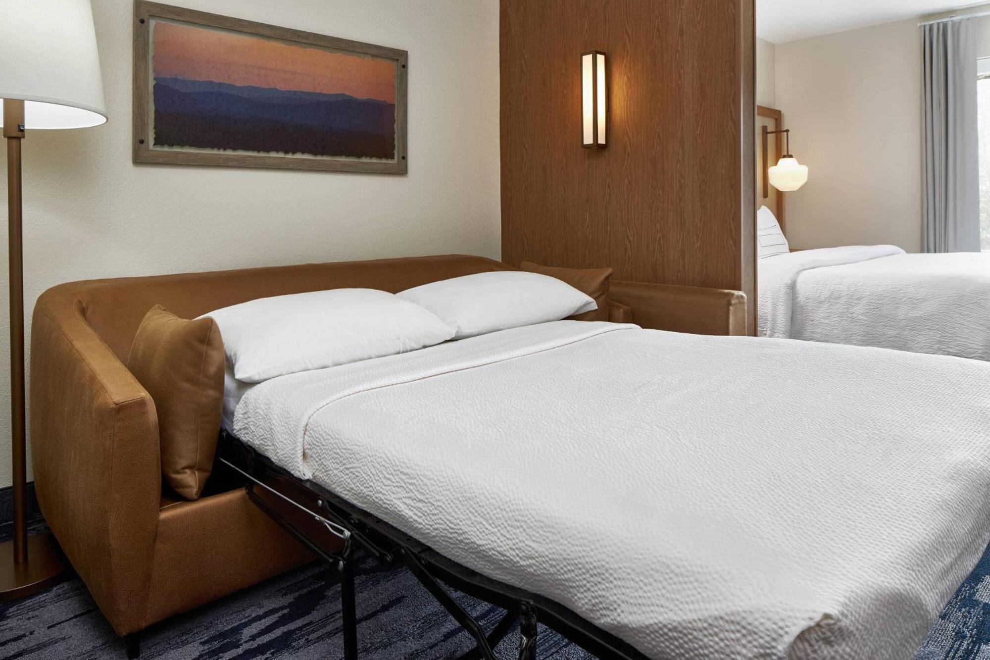 Fairfield Inn & Suites By Marriott Virginia Beach/Norfolk Airport Exterior photo